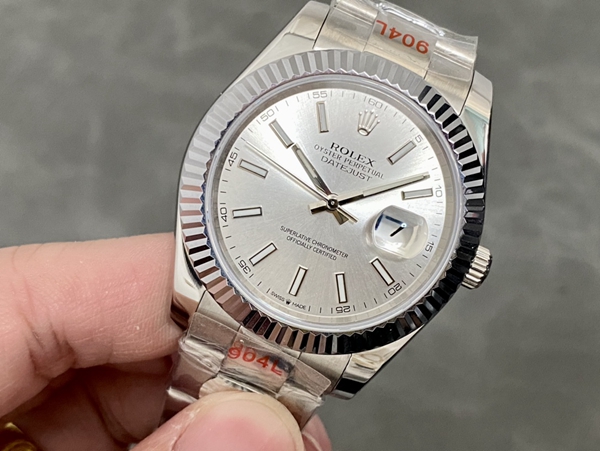 激安ロレックス背面デザイン